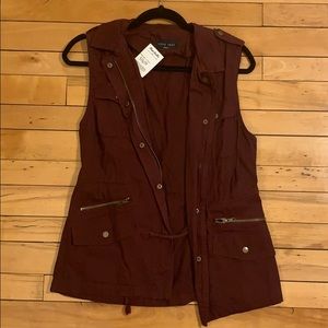Maroon utility style vest